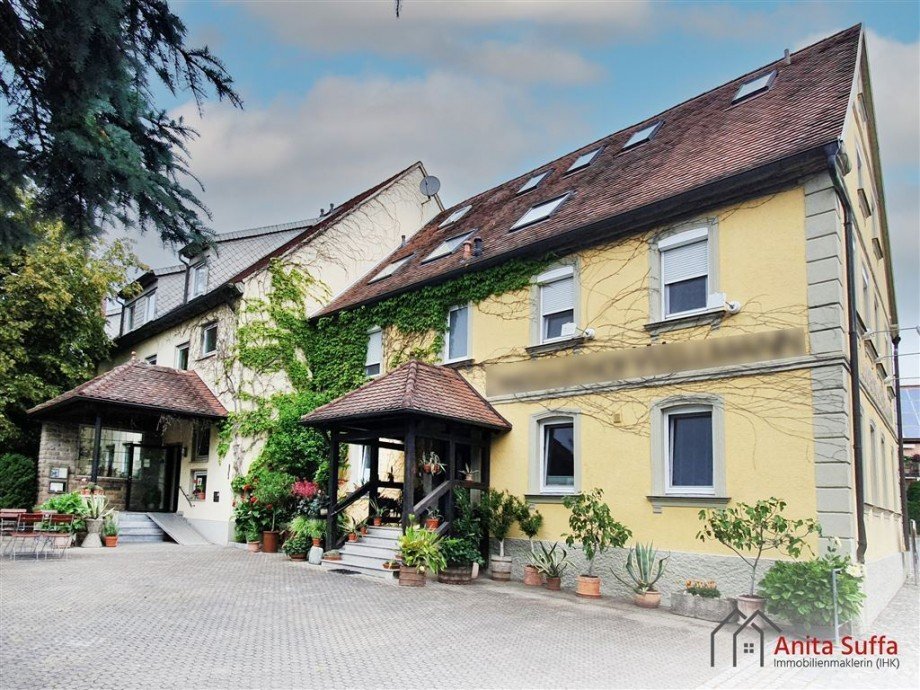 Au�enansicht Gastronomie und Wohnung Markt Taschendorf
