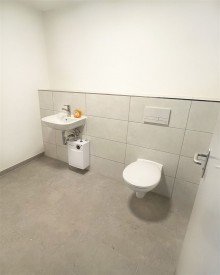 Damen WC Modernisierte B�rofl�chen in ruhiger Lage zu vermieten! B�ro 5a-c