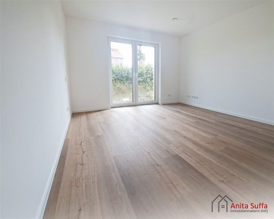 Schlafzimmer Erdgeschosswohnung Domb�hl