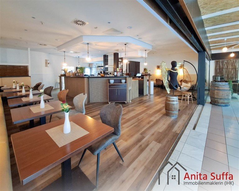 Titelbild Erlangen Gastronomie Voll ausgestattetes griechisches Restaurant im neuen Markt Erlangen- 62 Sitzpl�tze/ Inventar�bernahme