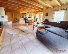 Wohn- Essbereich **reserviert**Ein Zuhause aus Massivholz - W�rme, Qualit�t und Natur vereint!