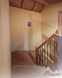 Treppenhaus **reserviert**Ein Zuhause aus Massivholz - W�rme, Qualit�t und Natur vereint!