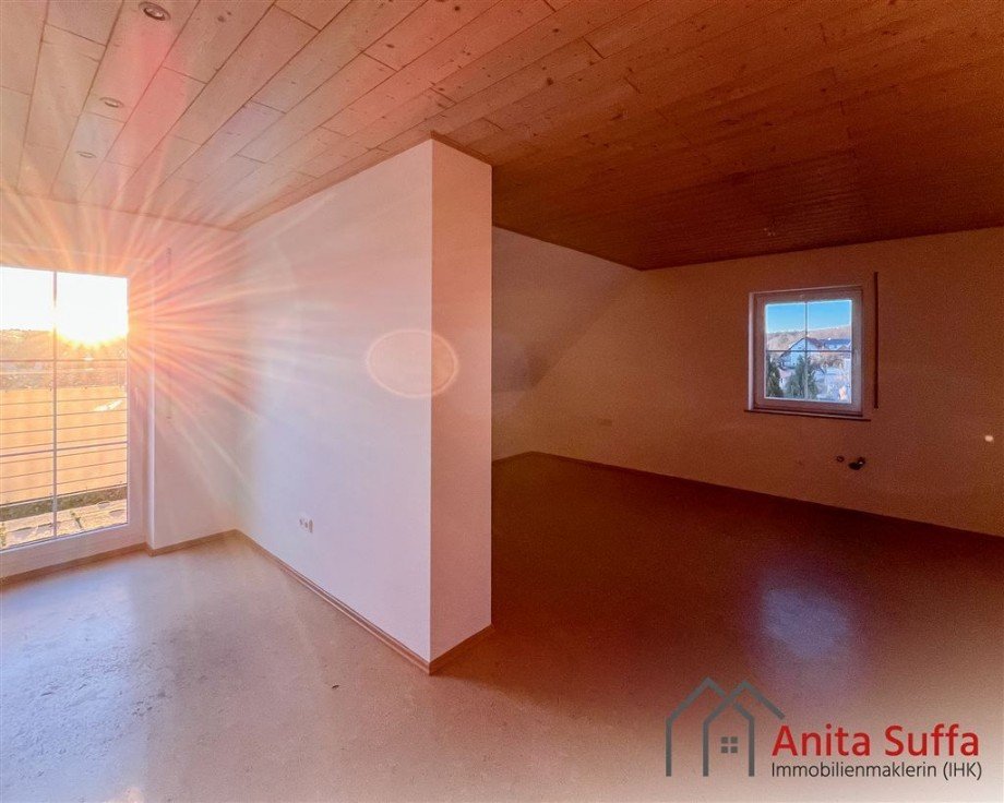 Wohnen/ Essen Dachgeschosswohnung Neustadt a d Aisch