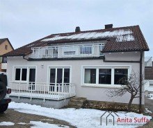 Haus R�ckseite Familienfreundliches Anwesen mit zus�tzlichem Wohnmodul f�r G�ste oder Pflege