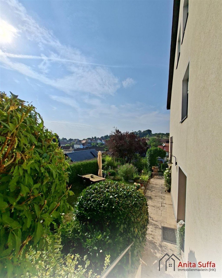 Garten Mehrfamilienhaus M�nchsteinach