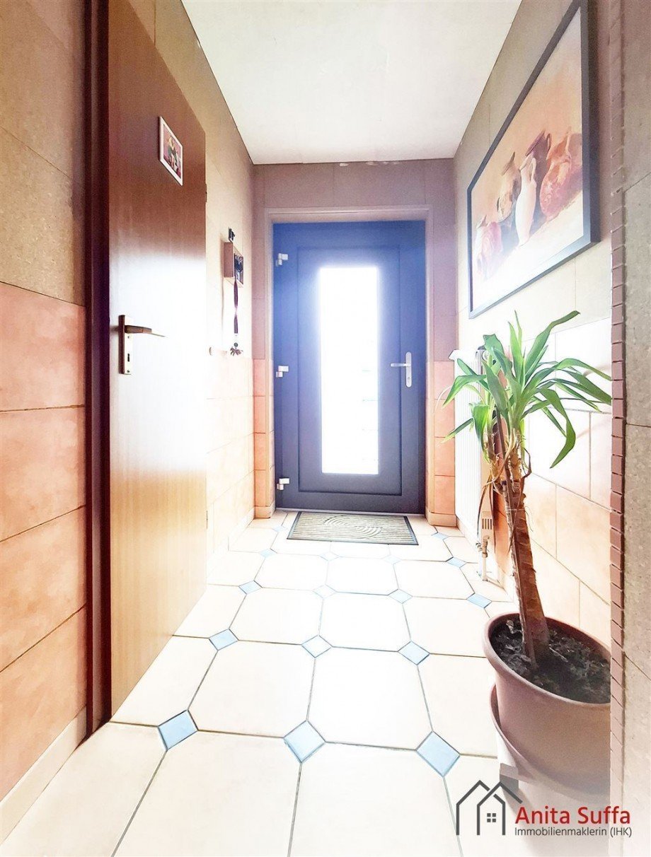 Flur Reihenhaus Dietersheim , Mittelfr