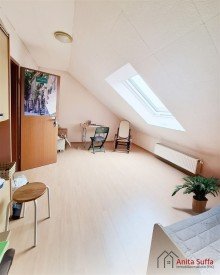 Zimmer DG Familienfreundliches Reihenhaus mit viel Platz auf drei Etagen