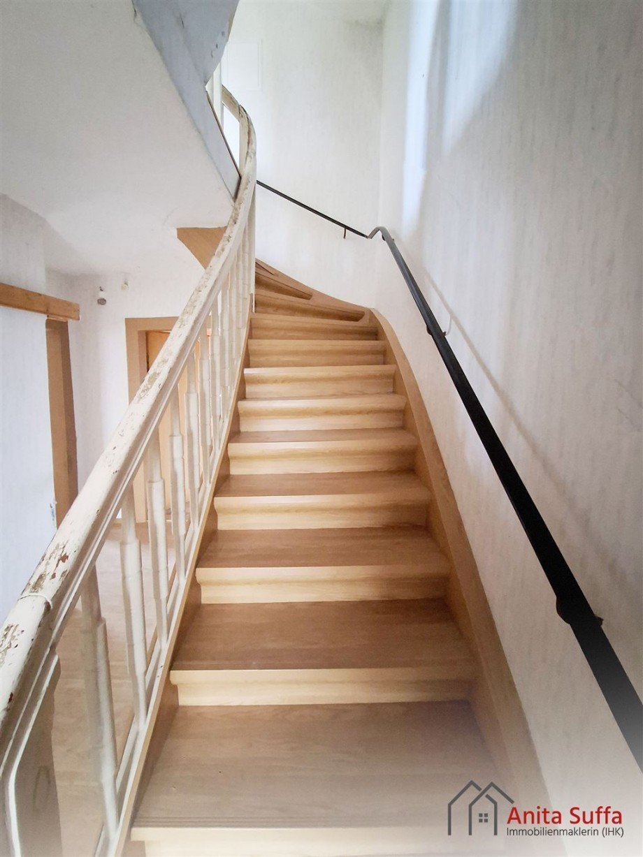 Treppenaufgang Doppelhaush�lfte Uffenheim