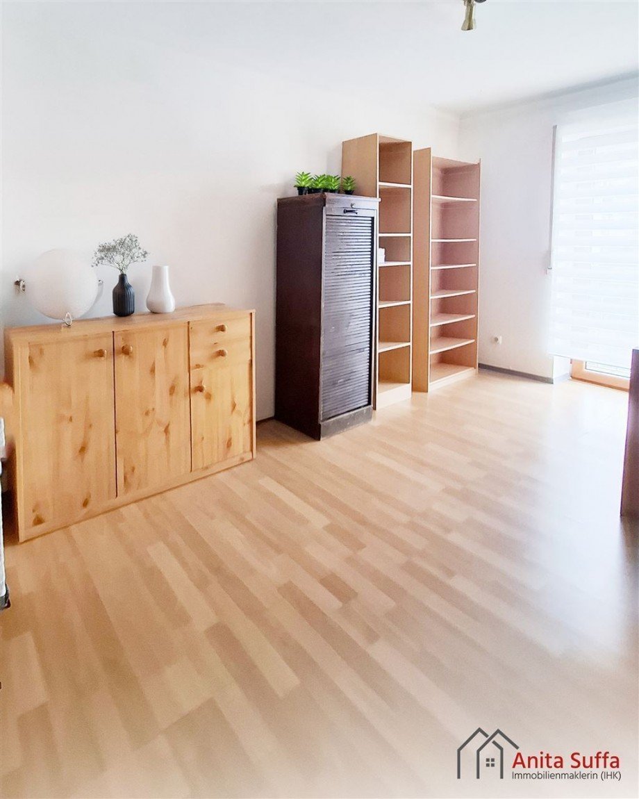 Zimmer OG Reihenhaus Dietersheim , Mittelfr