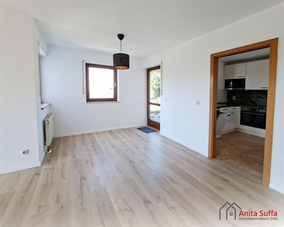 Essbereich und Zugang zur K�che Erdgeschosswohnung Wilhermsdorf