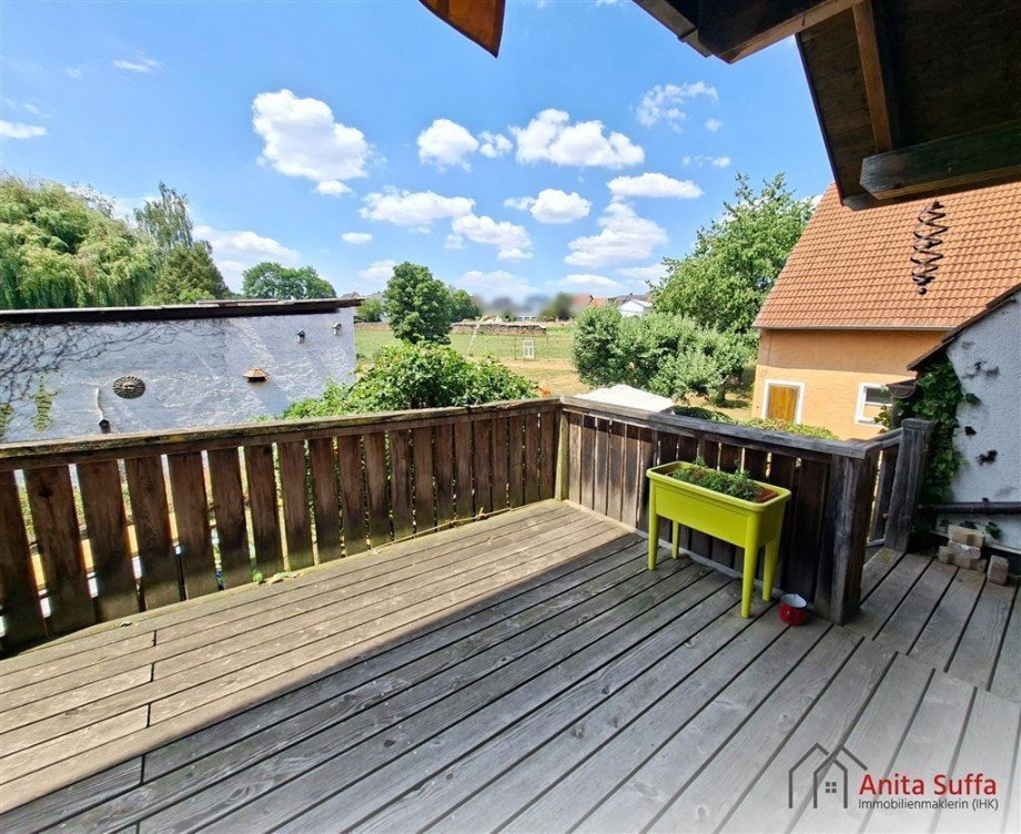 Blick auf Terrasse Zweifamilienhaus Dachsbach