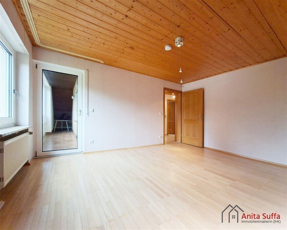 Zimmer 2 Etagenwohnung Dachsbach