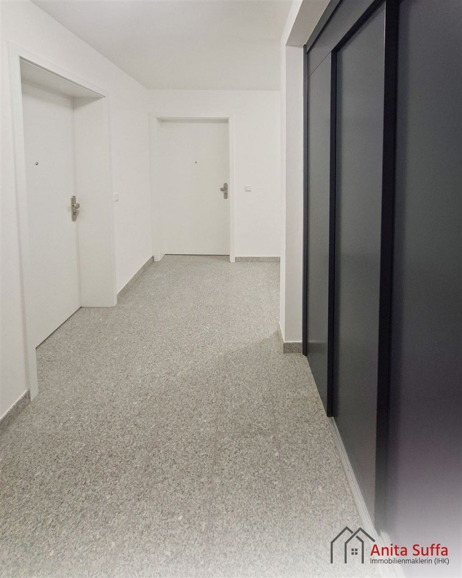 Hausflur Erdgeschosswohnung Domb�hl