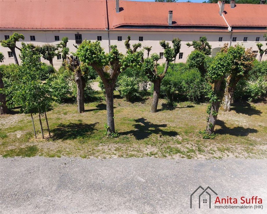 Stellpl�tze Etagenwohnung Scheinfeld