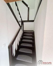 Treppenaufgang 1 Gro�z�giges Wohngl�ck �ber zwei Etagen mit Dachterrasse