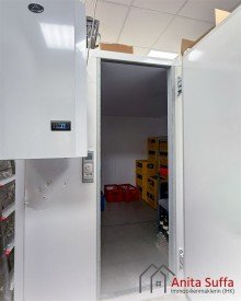 EmployeeOnly (6) Voll ausgestattetes griechisches Restaurant im neuen Markt Erlangen- 62 Sitzpl�tze/ Inventar�bernahme