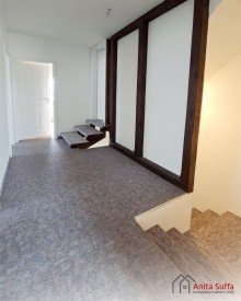 Flur OG Gro�z�giges Doppelhaus mit Weitblick, Gartenidylle und vielseitigen Nutzungsm�glichkeiten!