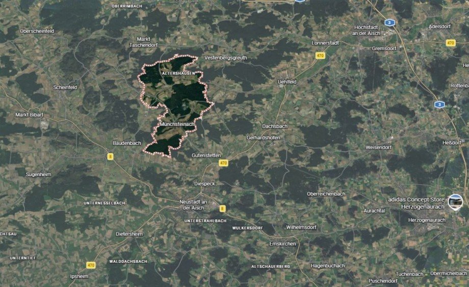 Lage Mehrfamilienhaus M�nchsteinach