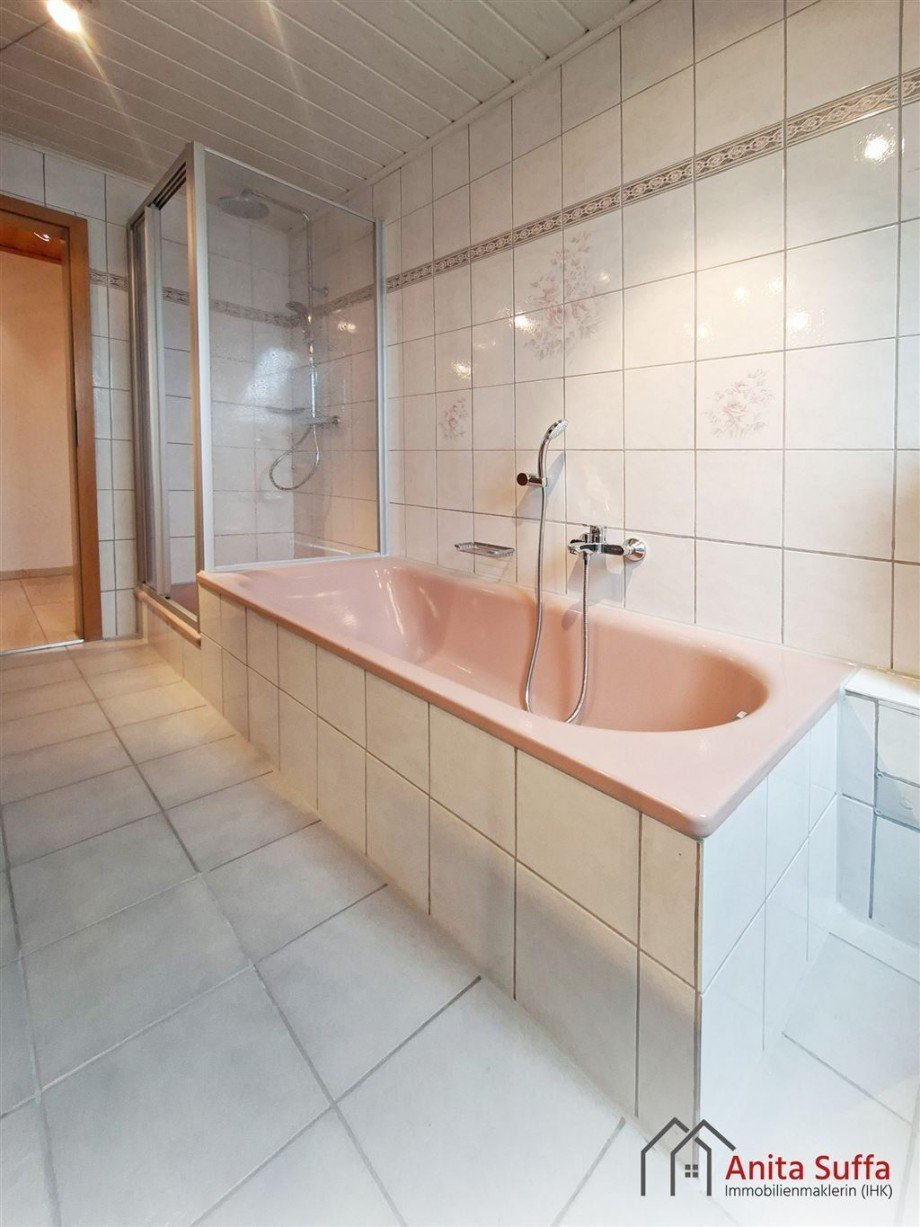 Badezimmer Etagenwohnung Dachsbach