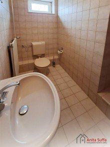 Bad UG Gro�z�giges Doppelhaus mit Weitblick, Gartenidylle und vielseitigen Nutzungsm�glichkeiten!