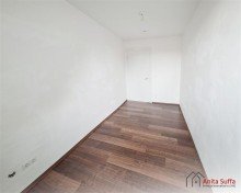 Zimmer 1 Stilvoll wohnen: Altbaucharme trifft Citylage