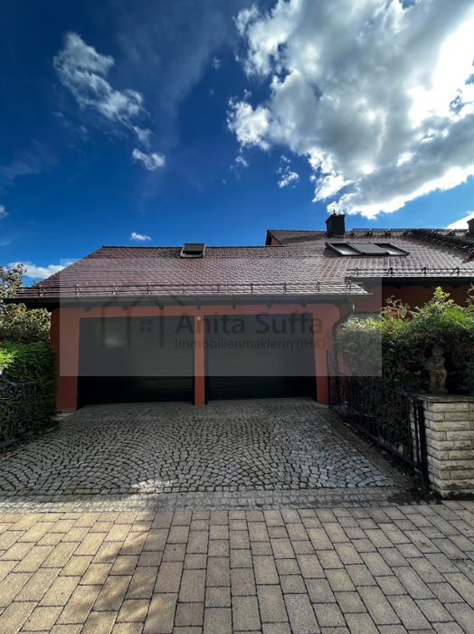 Garagen Erdgeschosswohnung Burghaslach