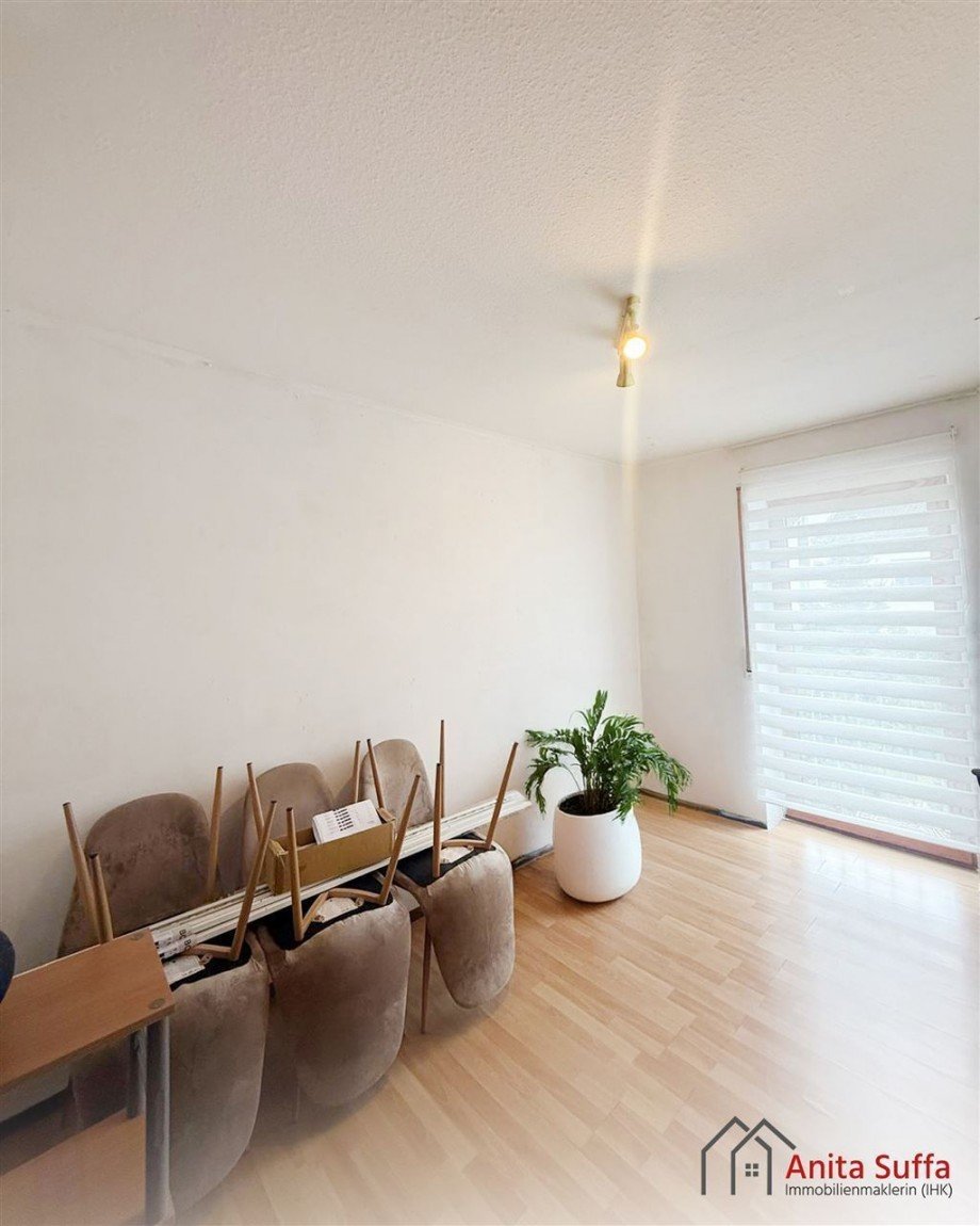 Zimmer OG Reihenhaus Dietersheim , Mittelfr