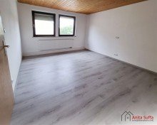 Zimmer 1 Gro�z�giges Wohngl�ck �ber zwei Etagen mit Dachterrasse