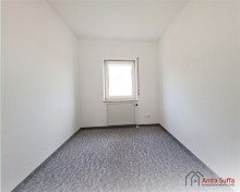 Zimmer OG Gro�z�giges Doppelhaus mit Weitblick, Gartenidylle und vielseitigen Nutzungsm�glichkeiten!