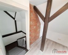 Treppenaufgang 2 Gro�z�giges Wohngl�ck �ber zwei Etagen mit Dachterrasse