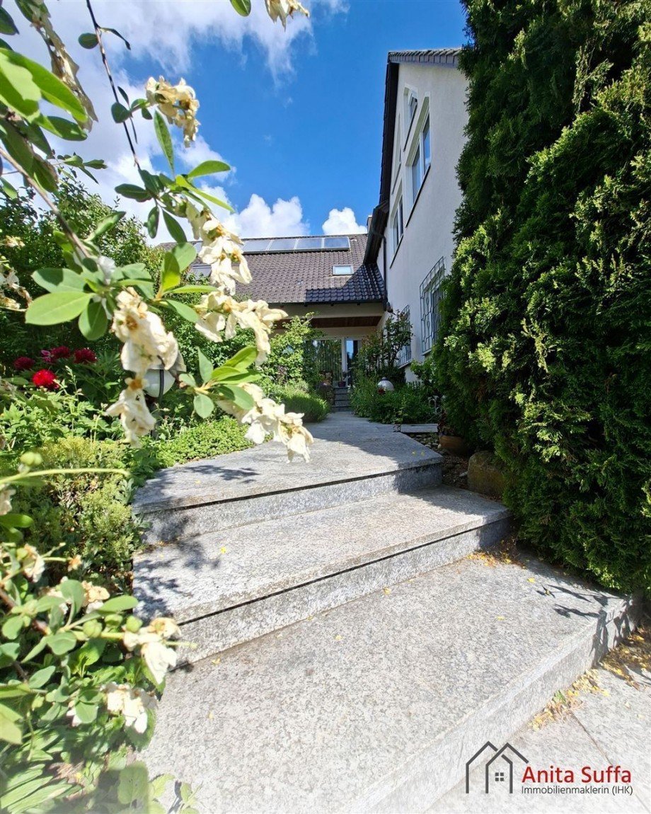 Au�enansicht Zweifamilienhaus Markt Bibart