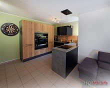 K�che Einliegerwohnung **reserviert**Ein Zuhause aus Massivholz - W�rme, Qualit�t und Natur vereint!