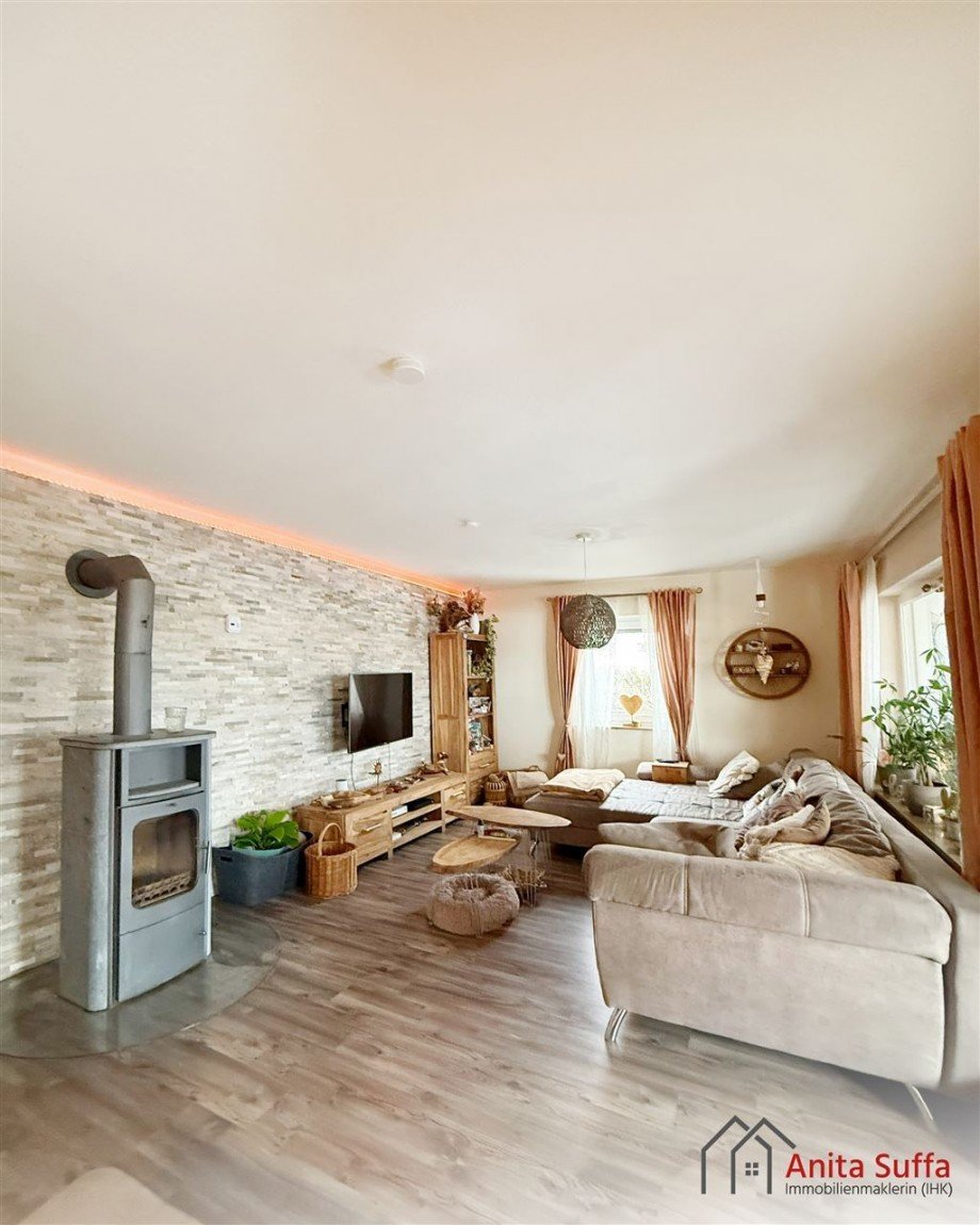 Wohnzimmer EG Einfamilienhaus Neustadt a d Aisch