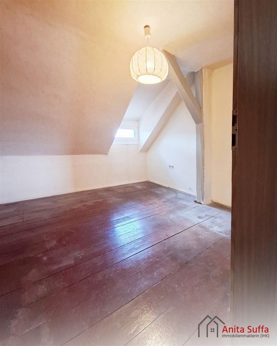 Zimmer DG Doppelhaush�lfte Uffenheim