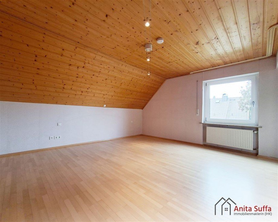 Zimmer 2 Etagenwohnung Dachsbach