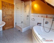 Badezimmer **reserviert**Ein Zuhause aus Massivholz - W�rme, Qualit�t und Natur vereint!