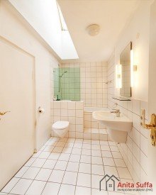 Dusch/WC 1 OG Geschichtstr�chtiges Wohn- und Gesch�ftshaus in Stadtmitte zu verkaufen!