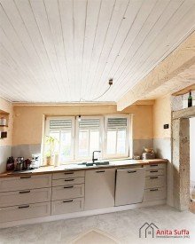 K�chenzeile Ein historisches Schmuckst�ck voller Charme und
M�glichkeiten f�r die ganze Familie!