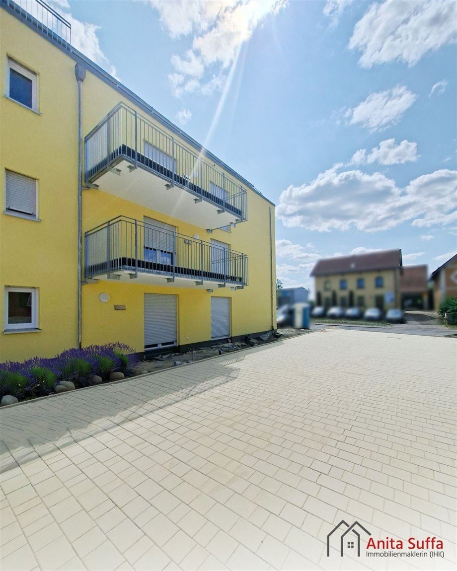 Aussenansicht Erdgeschosswohnung Domb�hl