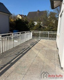 Terrasse EG Familienfreundliches Anwesen mit zus�tzlichem Wohnmodul f�r G�ste oder Pflege