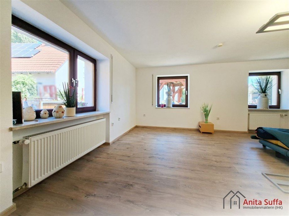 Wohnbereich EG Zweifamilienhaus Dachsbach