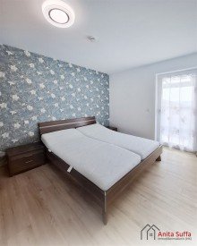 Schlafzimmer Lichtdurchflutetes Wohnen: KfW-55-Apartment mit Wintergarten, Aufzug und Doppelcarport!
