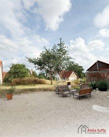 Garten/Hof Ein historisches Schmuckst�ck voller Charme und
M�glichkeiten f�r die ganze Familie!