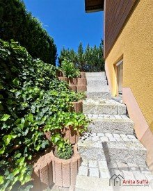 Zugang Gartenanteil Einliegerwohnung **reserviert**Ein Zuhause aus Massivholz - W�rme, Qualit�t und Natur vereint!