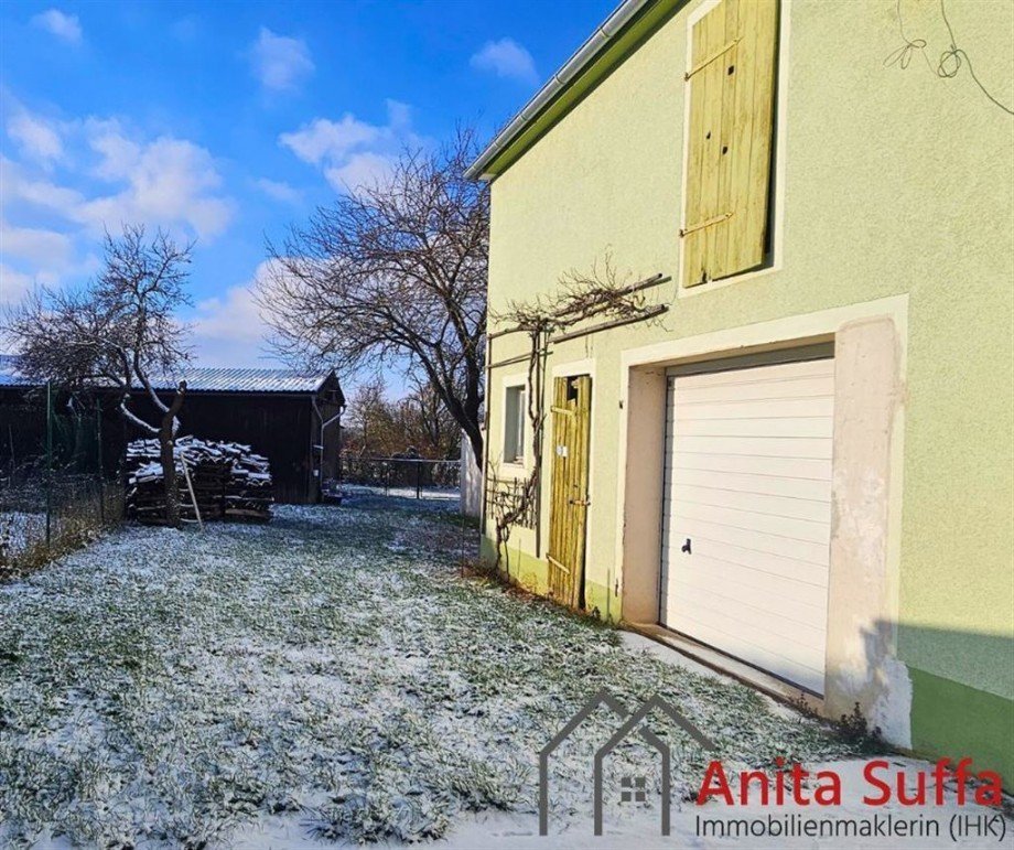 Grundst�ck nach hinten Haus Marktbergel