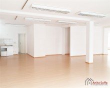 Ladenfl�che Helle, gro�z�gige Gewerbefl�che in bester Lage!