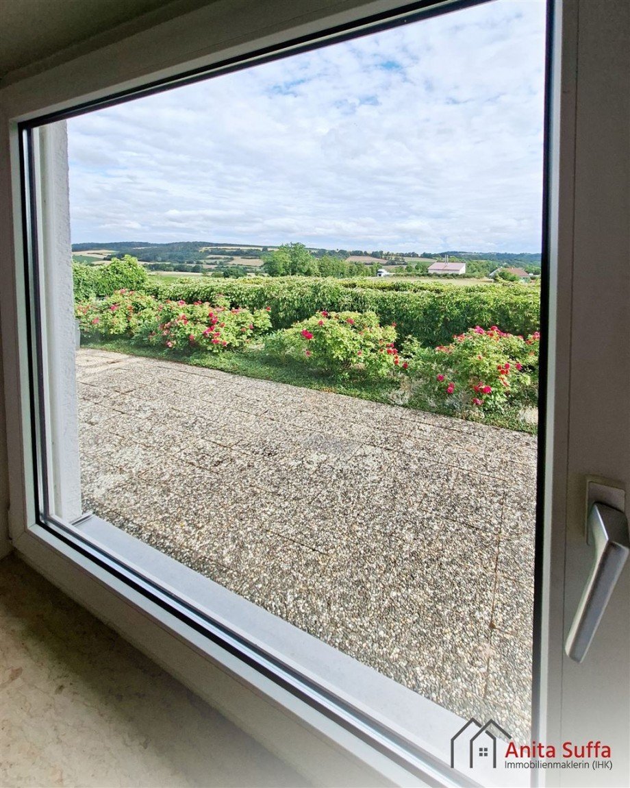 Ausblick K�che Zweifamilienhaus Neuhof a d Zenn