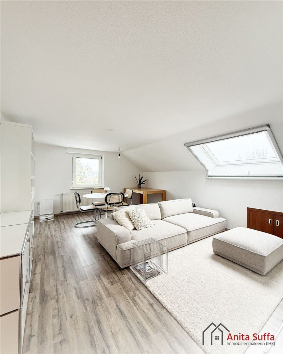 Wohnzimmer OG Einfamilienhaus Neustadt a d Aisch