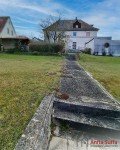 Hauptbild Ein Rohdiamant mit Geschichte, großem Garten und Garage - bereit für neue Ideen