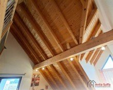Balkendecke **reserviert**Ein Zuhause aus Massivholz - W�rme, Qualit�t und Natur vereint!